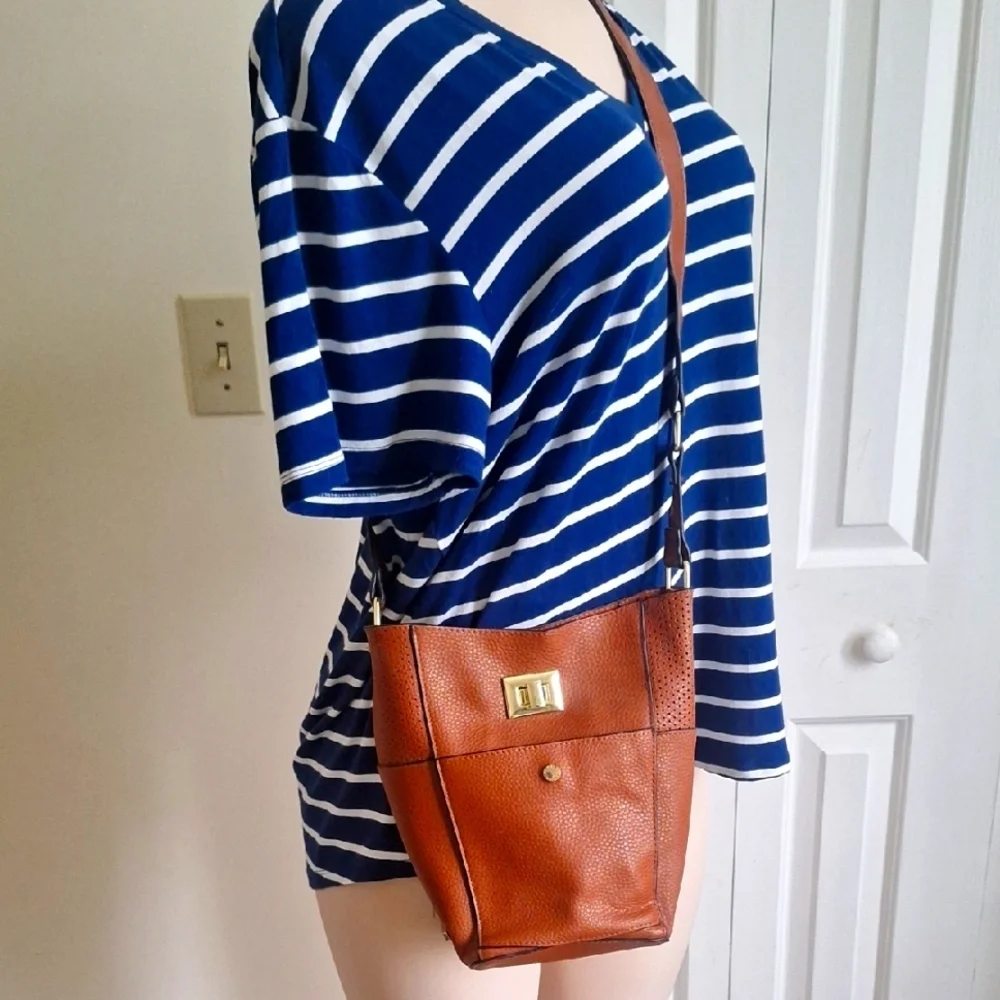 Steve Madden Brown Crossbody Bucket Bag